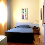 Hotel Ping Pong