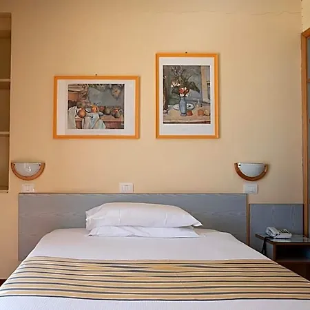 Ping Pong Hotel Lido di Ostia