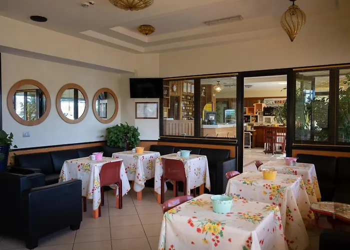 Ping Pong 3* לידו די אוסטיה